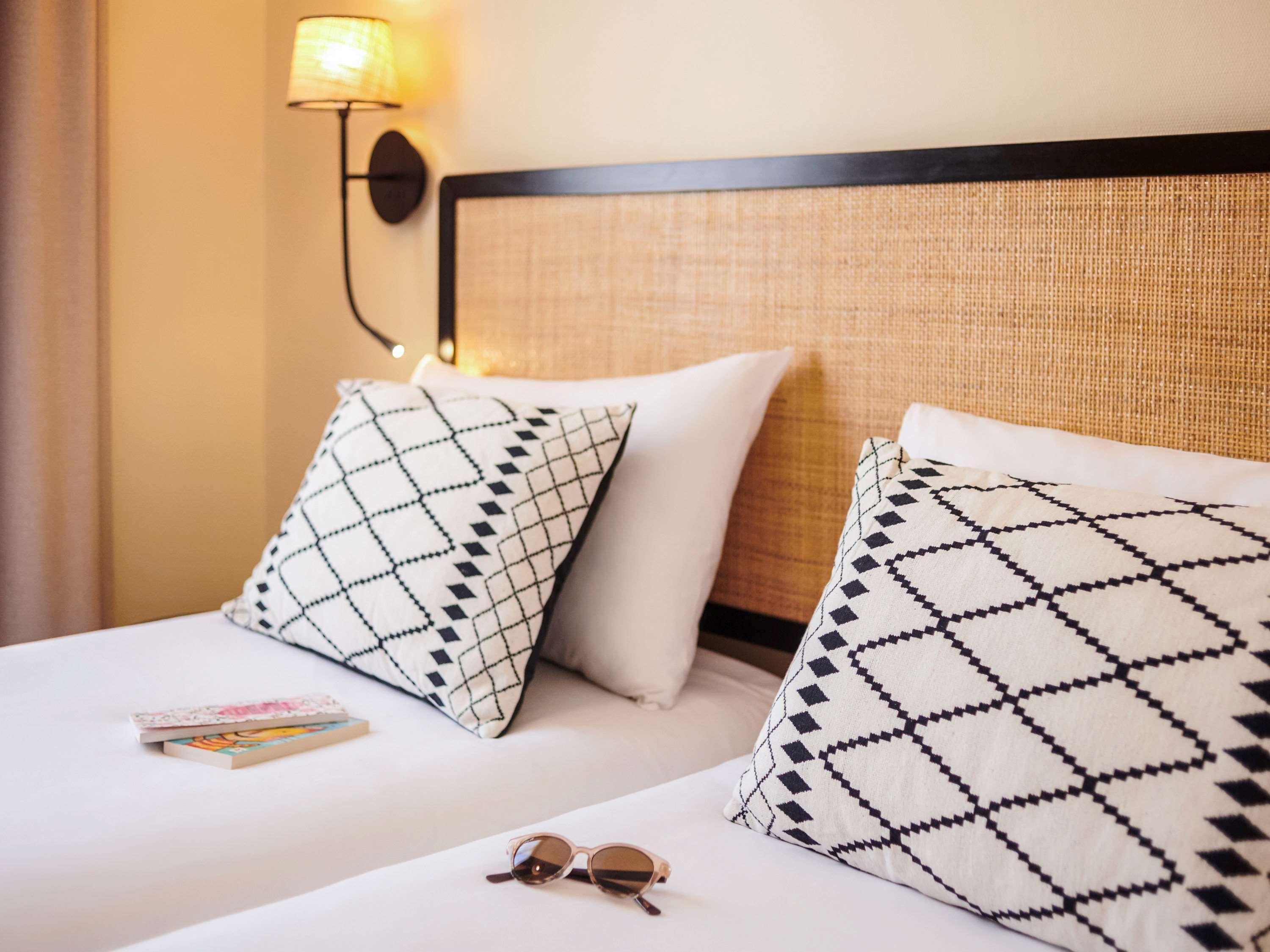 Ibis Styles Nantes Centre Place Graslin Экстерьер фото