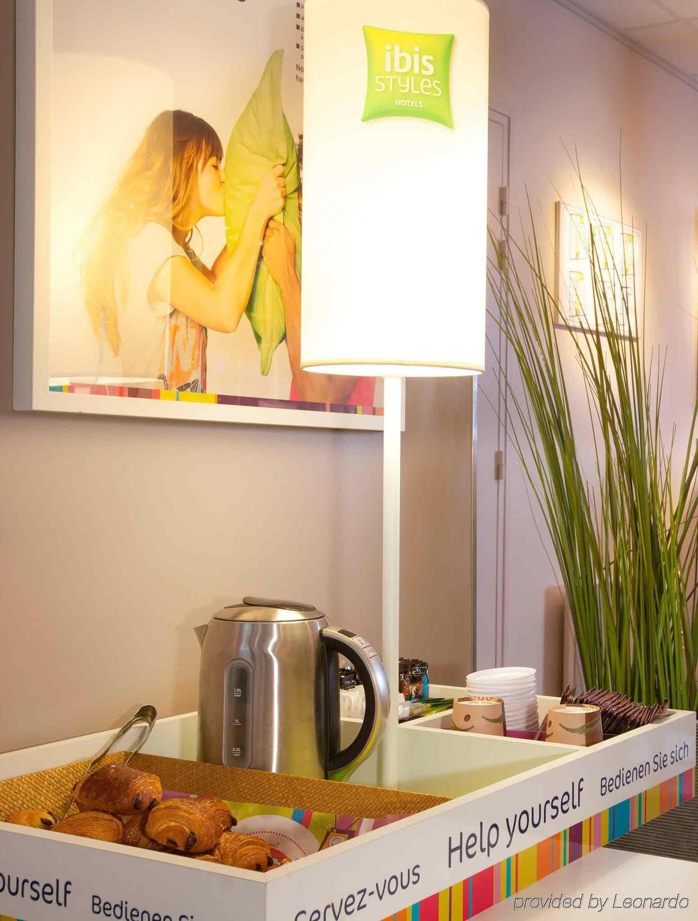 Ibis Styles Nantes Centre Place Graslin Экстерьер фото