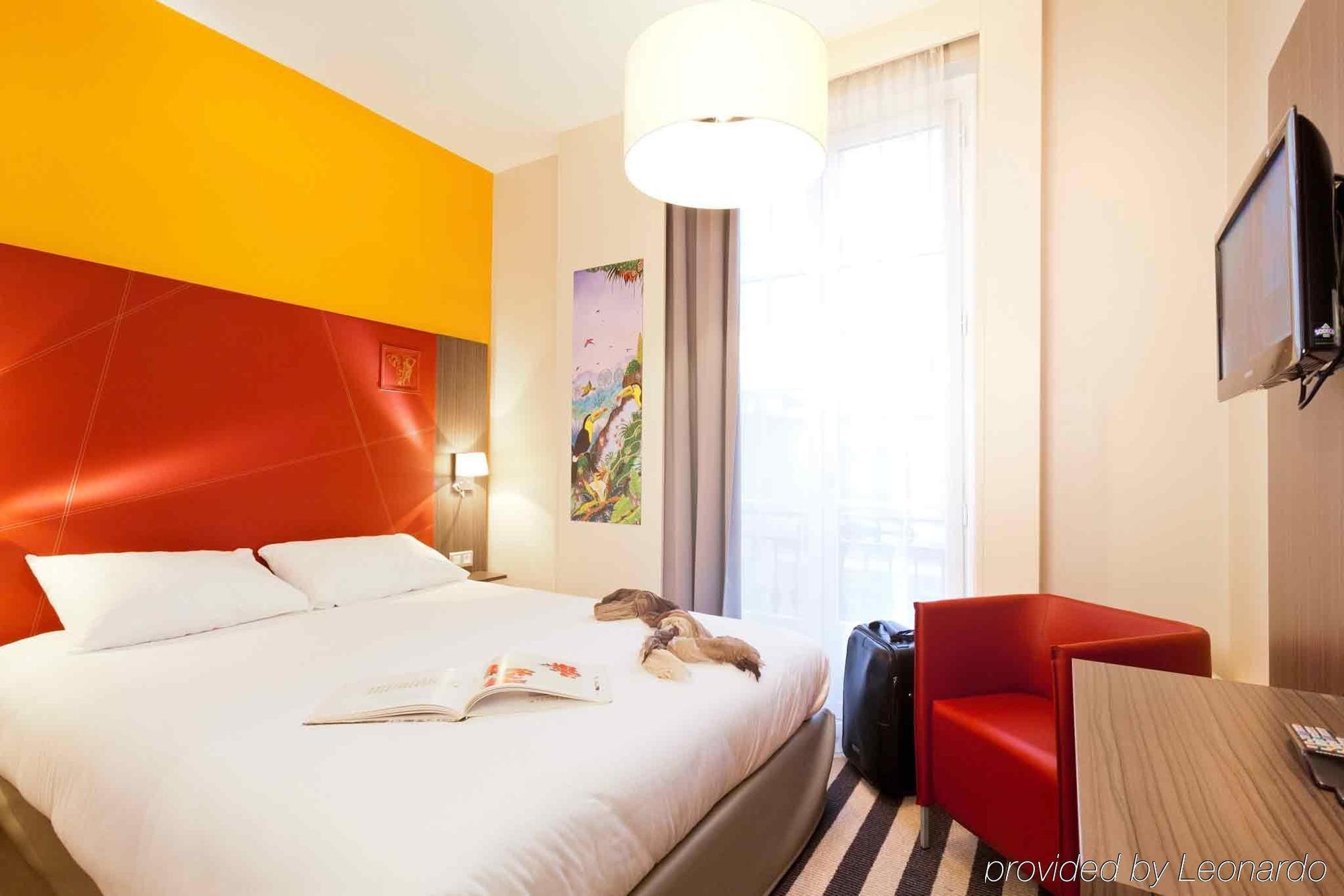 Ibis Styles Nantes Centre Place Graslin Экстерьер фото